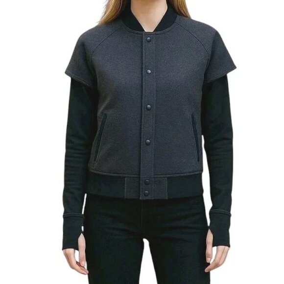 Nike Running Jacket Women Size S Black and Gray Snap Front Zip Pockets Thumbhole - Picture 1 of 14